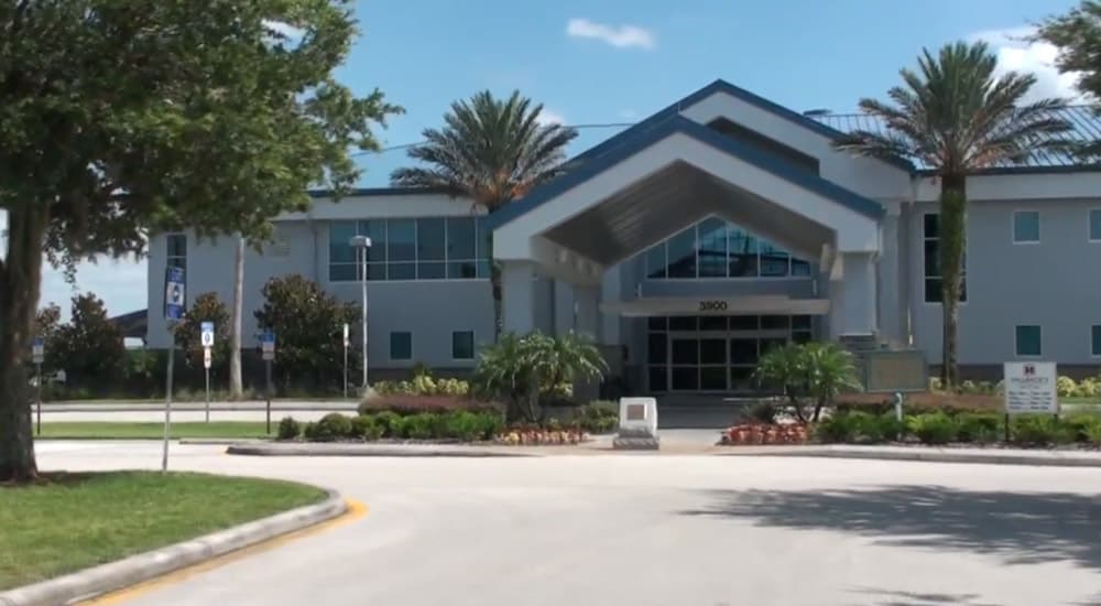 Lakeland Linder Regional Airport image